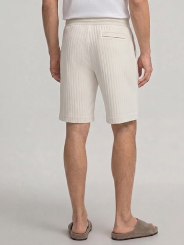 Regular Pantalon 'Juanito' JOOP! en blanc