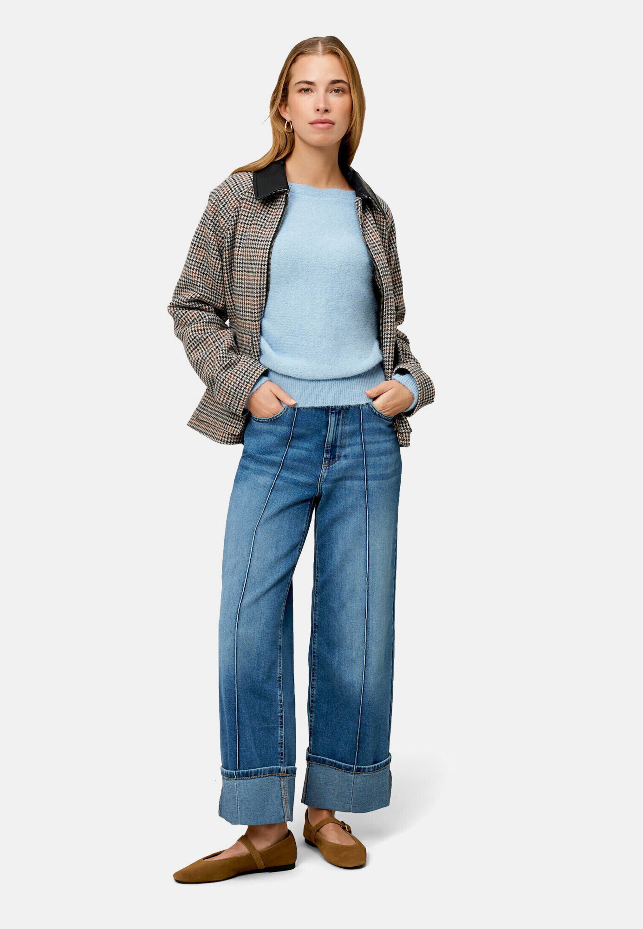 zero Sweater in Blue