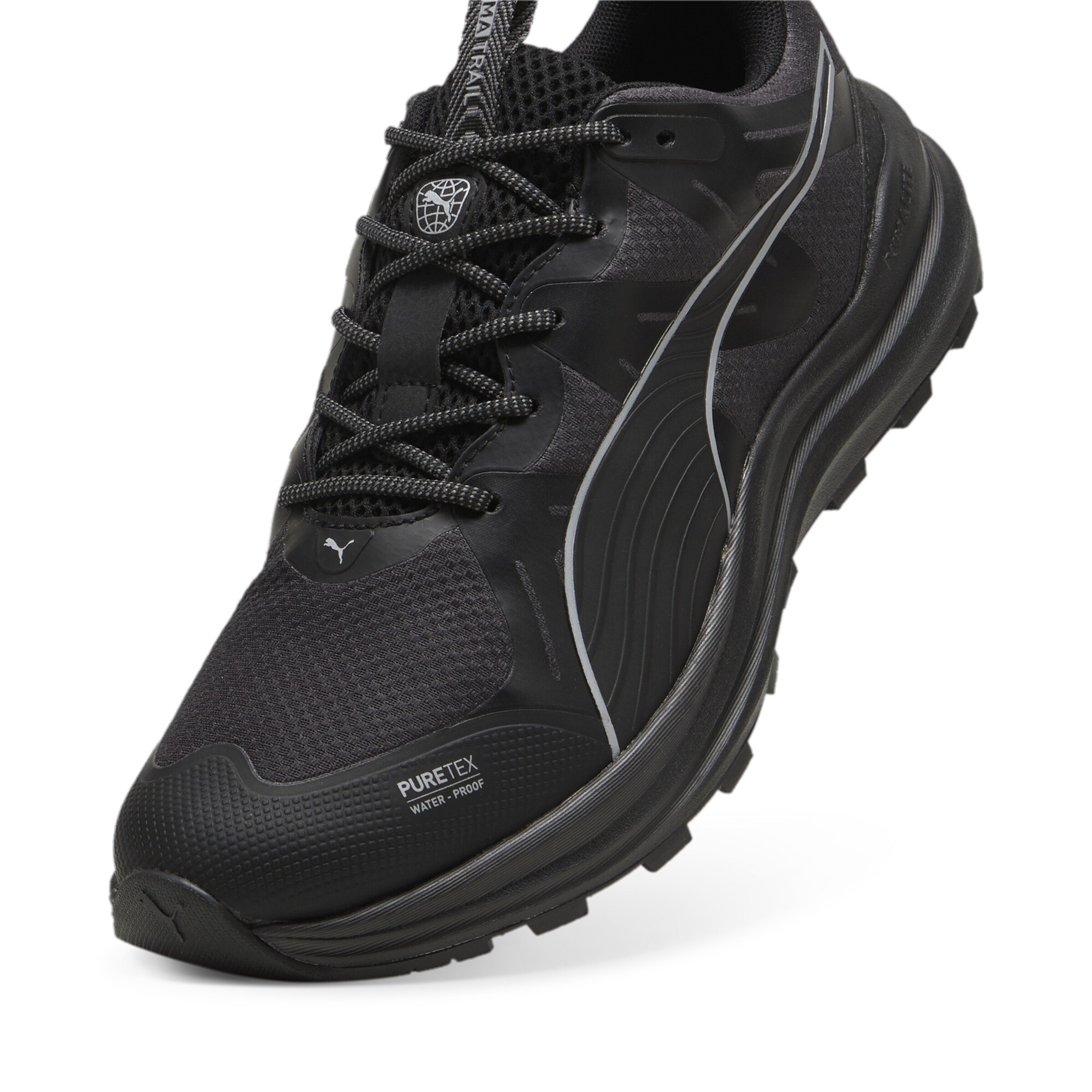 PUMA Running Shoes in Black