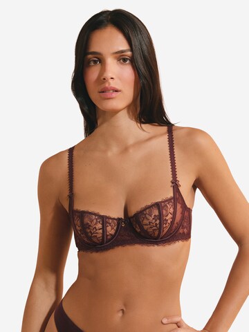 Soutien-gorge 'Mascarade' ETAM en rouge : devant