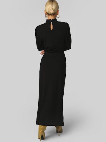 Madnezz House - Vestido en negro
