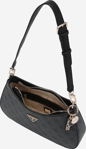 GUESS Schultertasche 'Noelle' in Schwarz