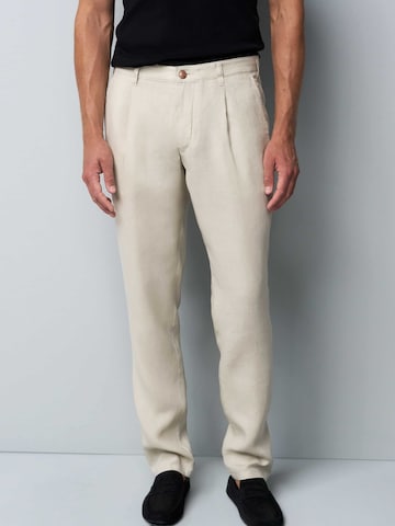 MEYER Slim fit Chino Pants in Beige: front