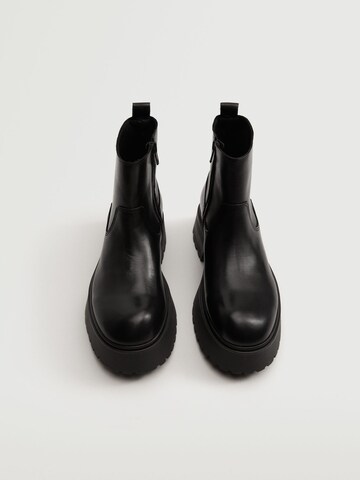 Boots 'Easy' di MANGO in nero