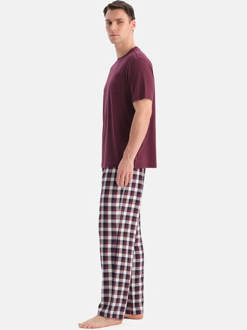 Dagi - Pijama largo en rojo