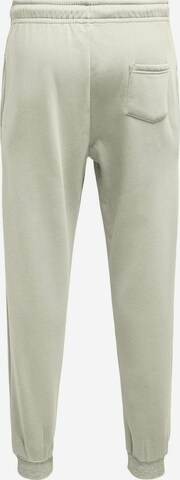 Effilé Pantalon 'Ceres' Only & Sons en blanc