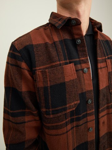 JACK & JONES Regular Fit Jacke 'Logan' in Braun