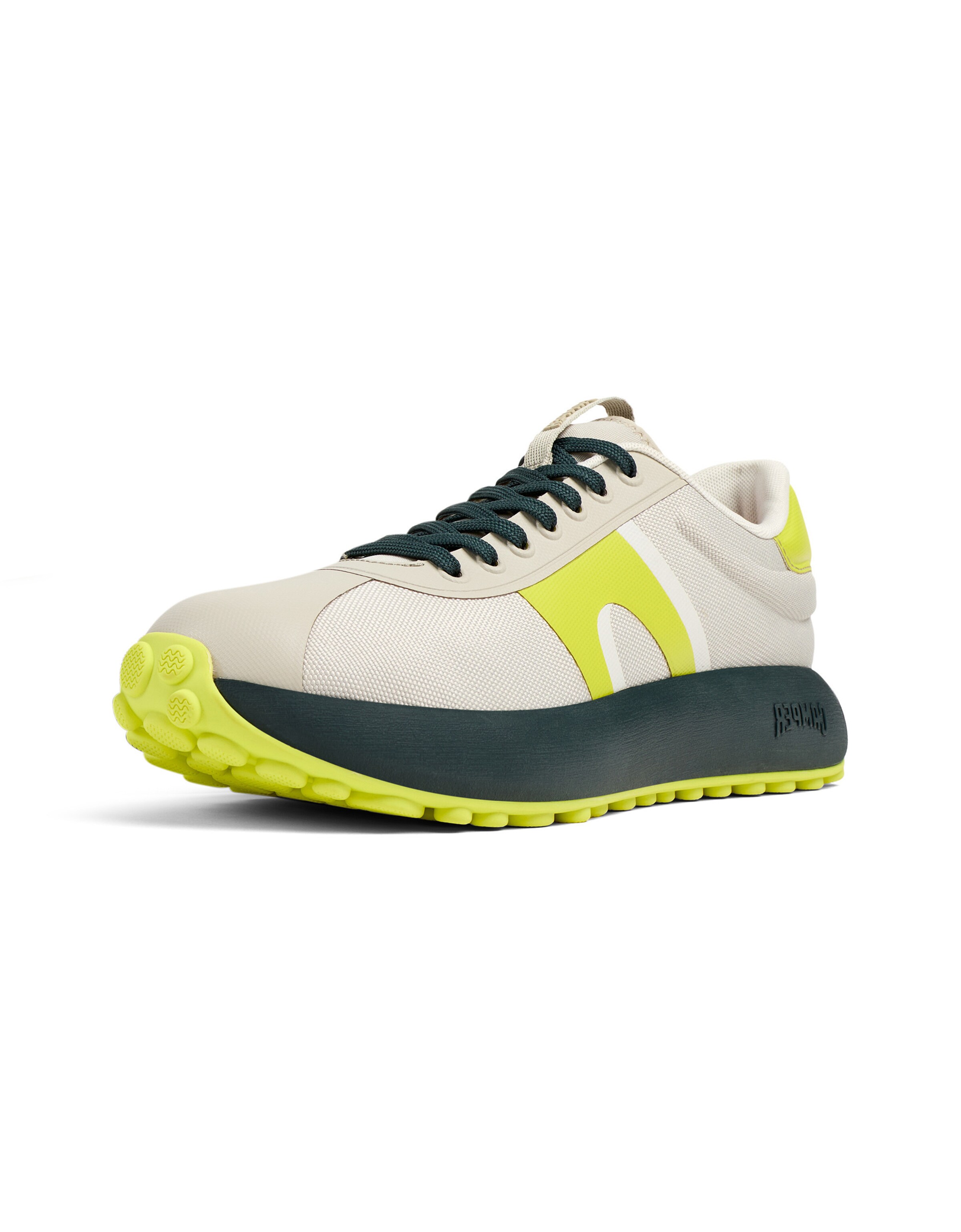 Baskets basses 'Pelotas Athens' CAMPER en gris : devant