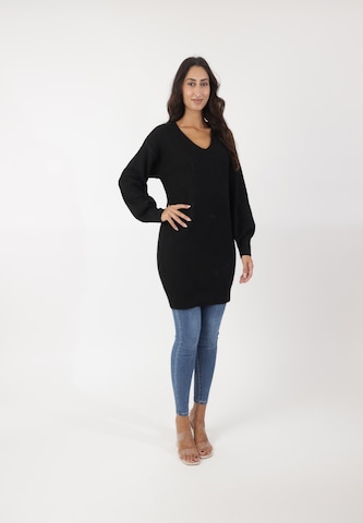 Elara Sweater in Black: front