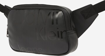 Calvin Klein Jeans Fanny Pack in Black