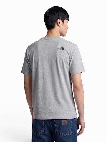 THE NORTH FACE T-Shirt 'EVOLUTION BOX HALF DOME' in Grau