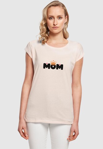 Merchcode Shirt 'Mothers Day - Queen Mom' in Pink: front