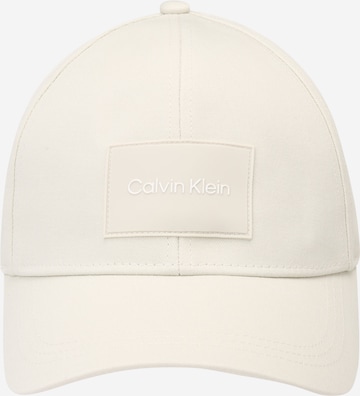 Calvin Klein Lippalakki värissä valkoinen