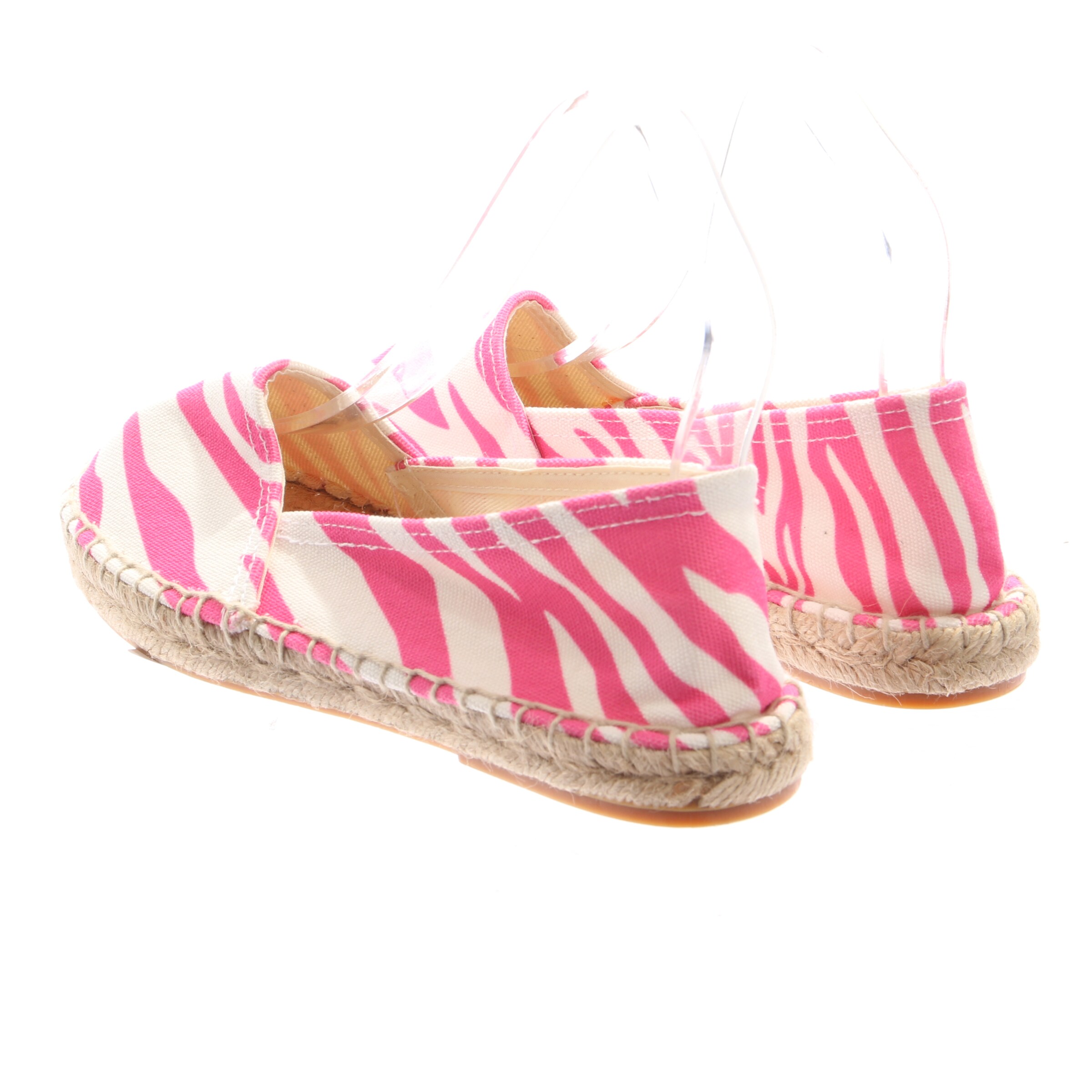 Juvia Flats & Loafers in 37 in Pink