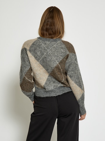Pull-over 'Revea' minus en marron