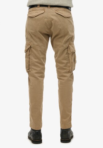 Superdry Regular Cargo trousers 'Core' in Green