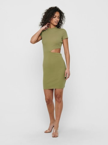 Robe 'Nessa' ONLY en vert