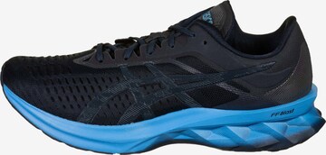 ASICS Laufschuh 'Novablast Road' in Blau