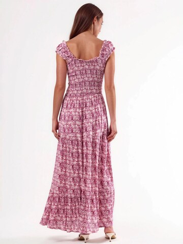 Busem Jurk in Roze