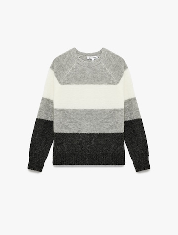Koton Sweater in Grey