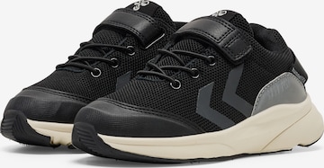 Hummel Athletic Shoes 'Reach 250' in Black