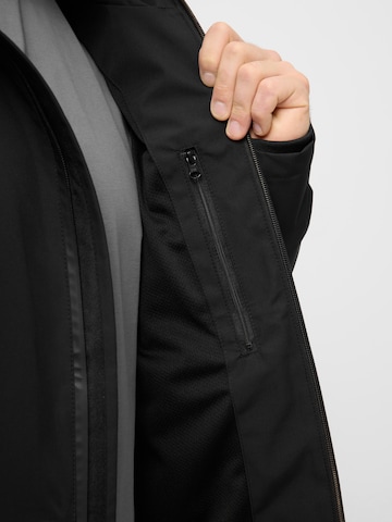 Derbe Performance Jacket 'Deutby' in Black