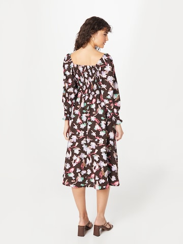 Robe 'ANJA SALINA' VERO MODA en marron