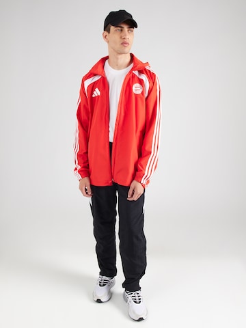 ADIDAS PERFORMANCE - Chaqueta de chándal 'FCB UBP WB' en rojo