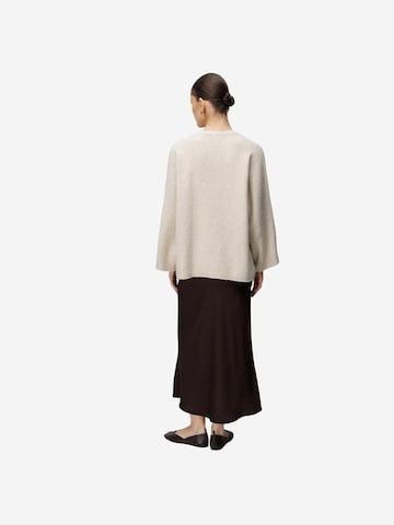 Pullover di MixRay in bianco