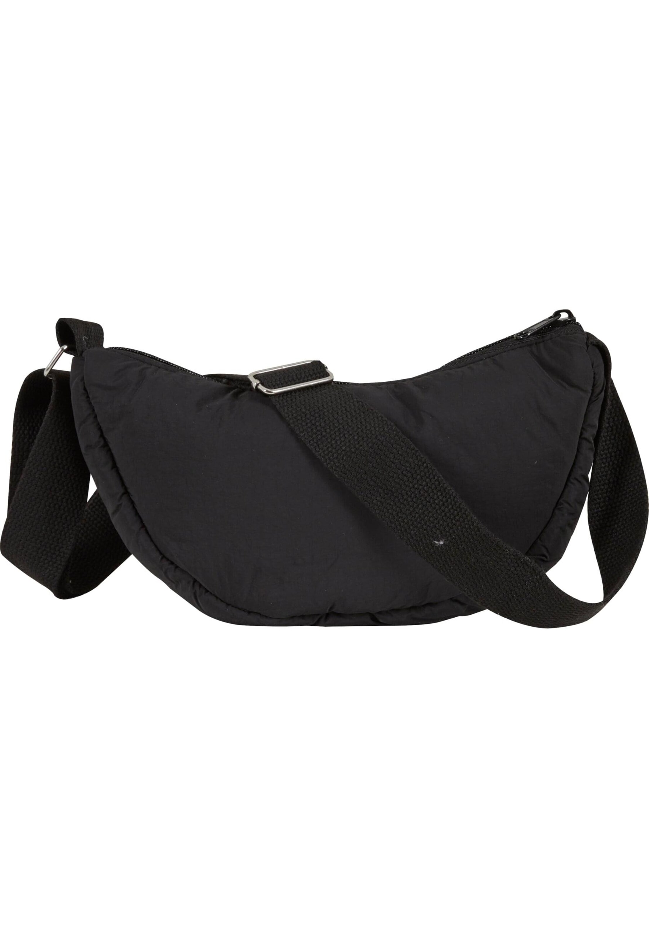 Urban Classics Belt bag in Black: front