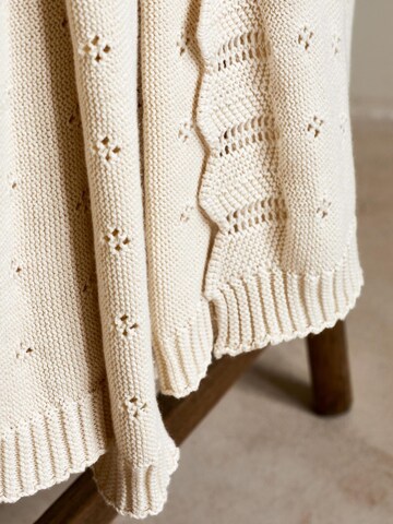 ESSENZA Blankets in White