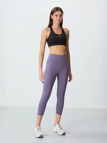 Skinny Leggings 'Gamaschen' di Tommy Life in lilla: frontale
