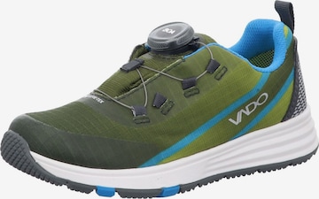 Vado Sneakers in Green: front