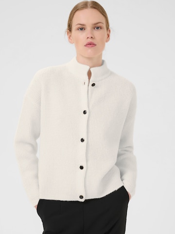 Cardigan 'AlphaGZ' Gestuz en blanc : devant