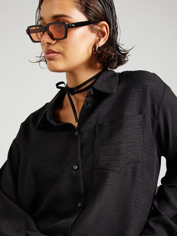 Vero Moda Curve Bluse 'VMCMELONEY' in Schwarz