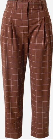 Monki Tapered Pleat-Front Pants in Brown: front