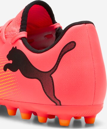 Scarpa da calcio 'FUTURE 7 PLAY' di PUMA in rosa