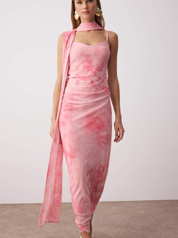 Abito di Trendyol in rosa