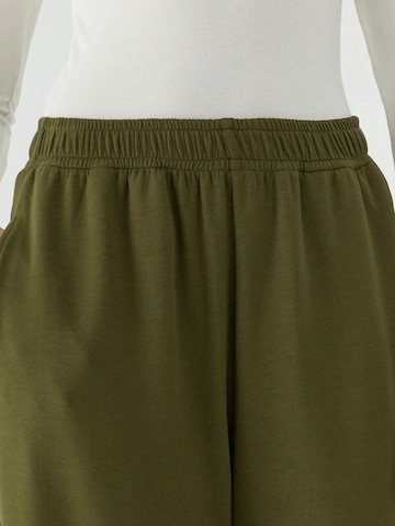 Hiccup Tapered Broek in Groen