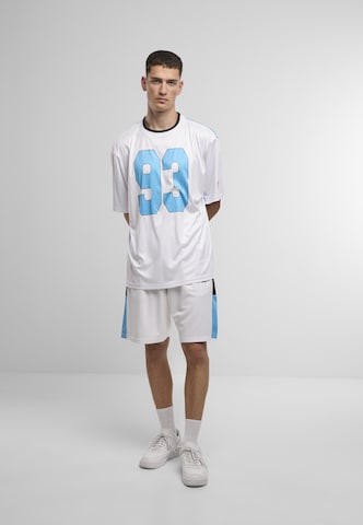 Regular Pantaloni 'Drap' de la Ecko Unlimited pe alb