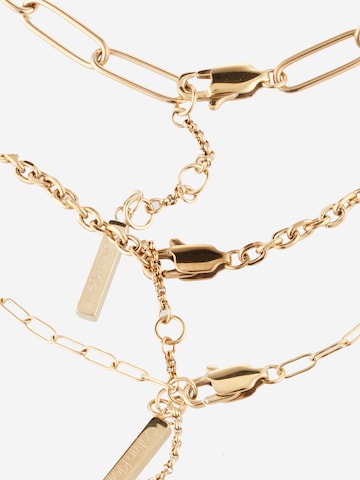 Calvin Klein - Pulseira em ouro