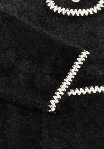 CARNEA Knit Cardigan in Black