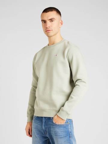 Tommy Jeans Sweatshirt in Groen: voorkant