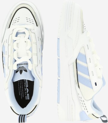 Baskets basses 'Adi2000' ADIDAS ORIGINALS en blanc