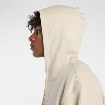 Sweat-shirt 'Essentials' new balance en beige