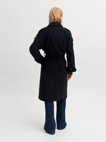 Cappotto di mezza stagione 'ESMA' di JJXX in nero