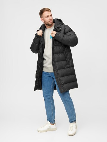 Derbe Winterjacke 'Interholm' in Schwarz