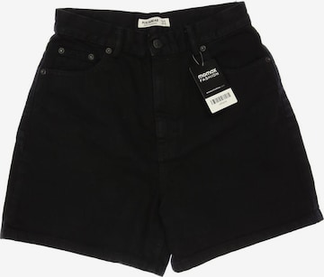Pull&Bear Shorts in S in Black: front