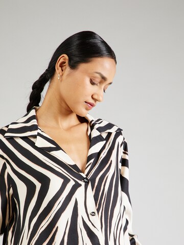 Sisley Blouse in Zwart