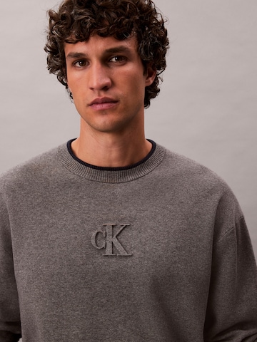 Pull-over Calvin Klein Jeans en gris